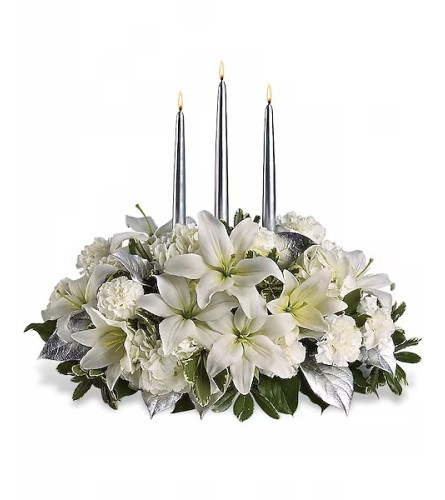 Christmas Silver Centerpiece. An arrangement by Cantutas Florist.