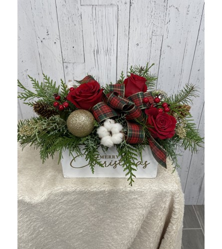 RED VELVET WONDERLAND. An arrangement by Red Rose Incredible Florist.