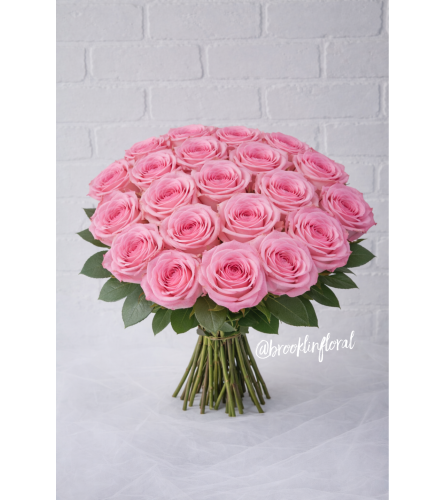 Simply Roses (Medium Pink) - Deluxe. An arrangement by Brooklin Floral and Garden Shoppe Inc..