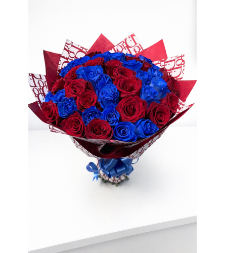 Royal Harmony Roses Buchon. An arrangement by Elegant Florist.