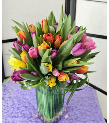 Tulips Glamour. An arrangement by Brickell Glamour Flowers.