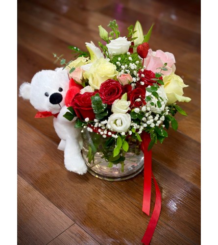 Teddy's Garden Kiss - Deluxe. An arrangement by Flowers by Girlfriends.