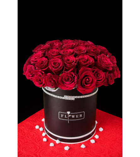 Black Unique Rose Box - Deluxe. An arrangement by Brickell Glamour Flowers.