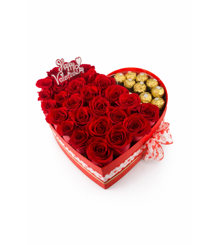 Delicate Heart Love. An arrangement by Aventura Glamour Flowers.