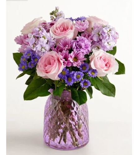 The Daydream Bouquet - Deluxe. An arrangement by Sueppel's Flowers.