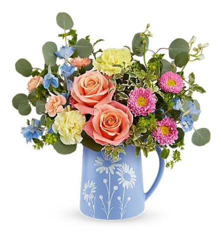 Teleflora's Daisy Dreams Bouquet. An arrangement by Love Floral.
