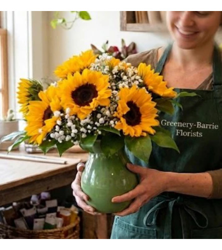 Vibrant Sunflower. An arrangement by Sophie's Flowers.