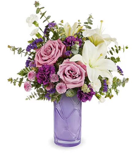 Mauvelous Mom Bouquet - Deluxe. An arrangement by Awesome Blossom.