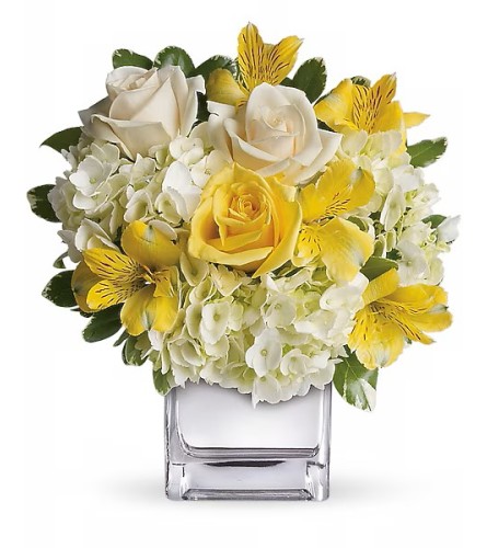 Sweetest Sunrise. An arrangement by Cantutas Florist.