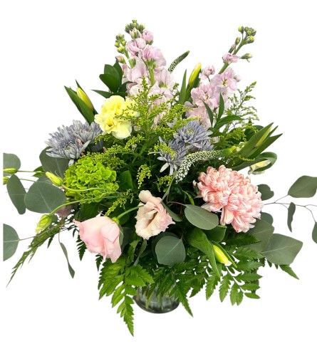 Pastel petals. An arrangement by DMP Flowers and Gifts.