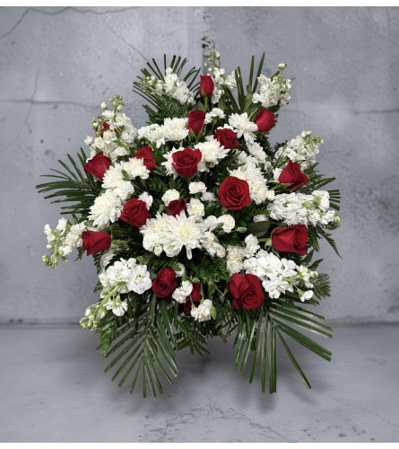 In Loving Memory in a Pot. An arrangement by Charming Blooms.