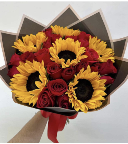 Love Under the Sun. An arrangement by Andreas Flowers Kissimmee.