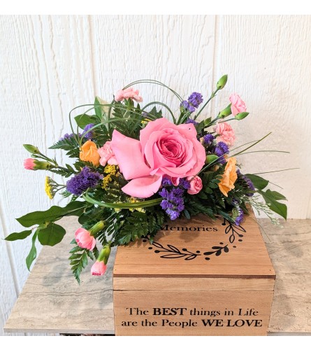 Memorial Keepsake box with flowers. An arrangement by Block Farms Flowers.