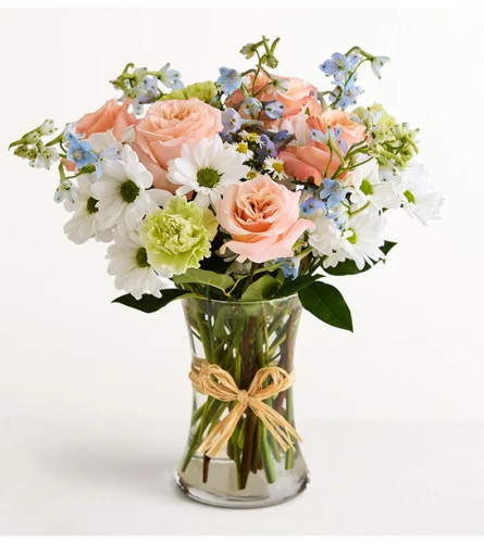 Summer Dunes Boquet - Deluxe. An arrangement by J.D. Ballantine's Flowers and Gifts.