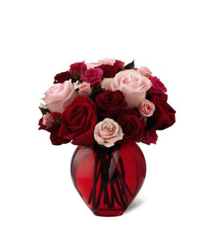 The FTD® My Heart to Yours™ Rose Bouquet 2016