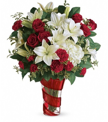 Teleflora's Work Of Heart Bouquet