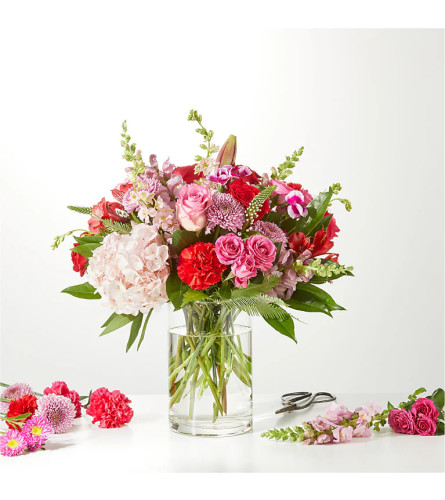 Swooning Over You - A Luxury Florist Original - Deluxe. An arrangement by Honie Rose Design.