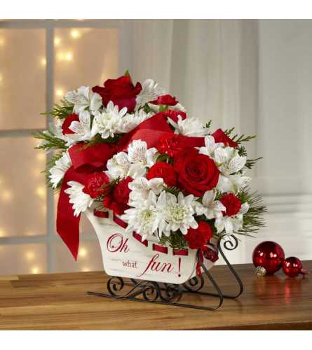 Christmas Traditions Bouquet by Barb’s Flowers