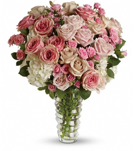 Luxe be a Lady by Teleflora