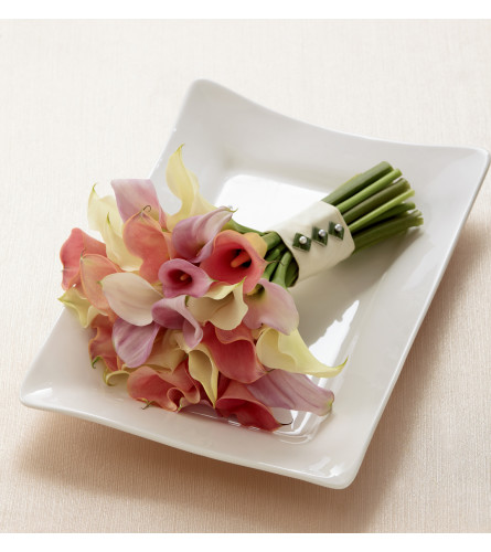 The FTD® Calla Lily Promise™ Bouquet