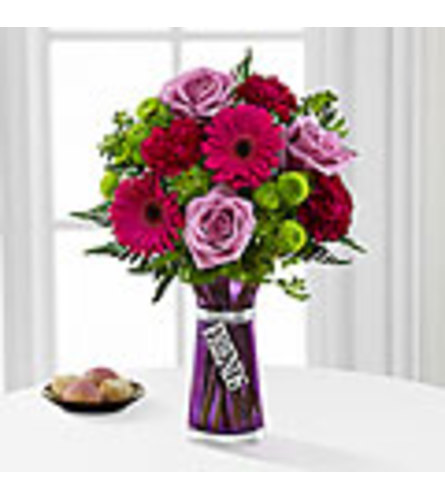 The FTD® Friends Bouquet - VASE INCLUDED