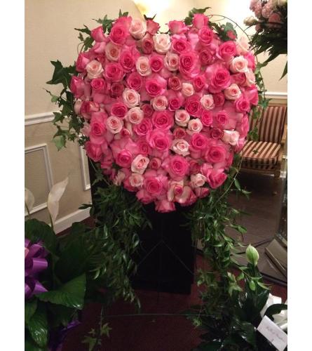 PINK ROSES HEART