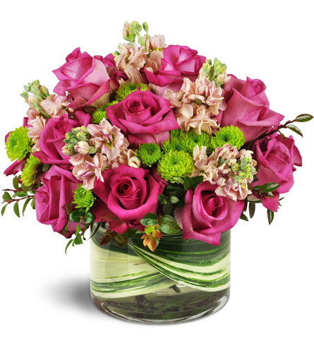 February 14 Rose, hydrangea, crystal flowers, Penglai pine, eucalyptus,  leaves, love grass, Valentine's Day flower gift