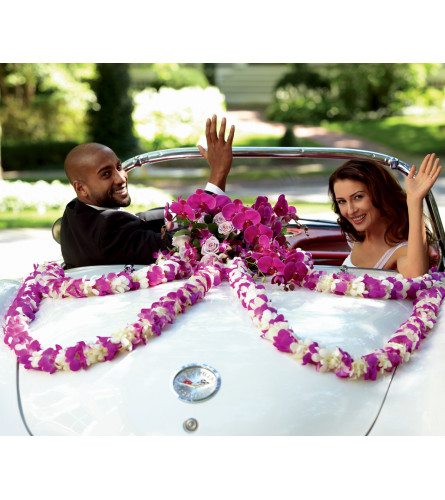 The FTD® Promise of Love™ Car Décor