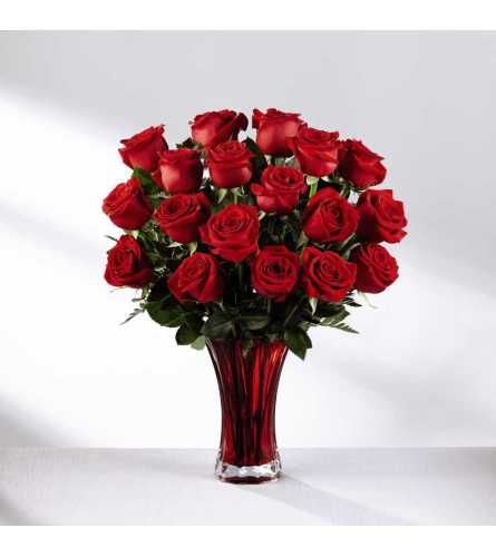 The FTD® In Love with Red Roses™ Bouquet 2017