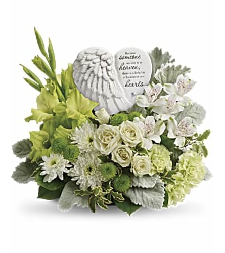 Teleflora's Hearts In Heaven Bouquet - Standard. An arrangement by GardeLina Flowers.