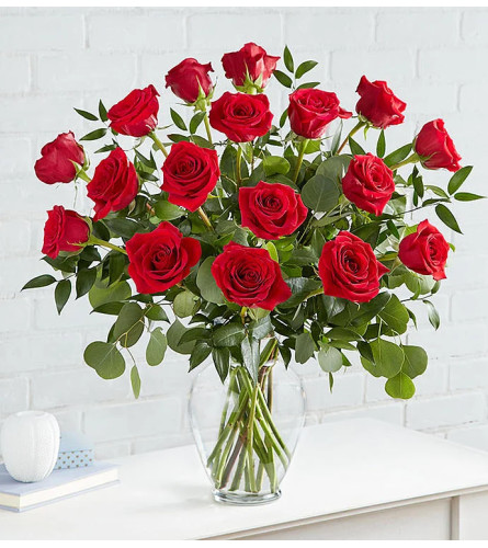 Heart’s Desire™ Long Stem Red Roses