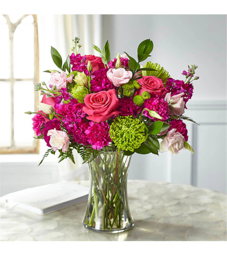 A Everlasting Embrace Bouquet - Deluxe. An arrangement by Blossoms On The Trail.