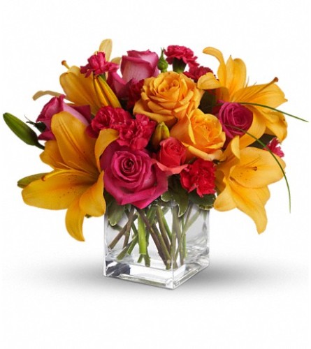 Teleflora's Uniquely Chic