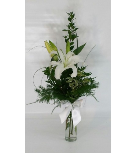 the Elegant Whitel Lily Vase