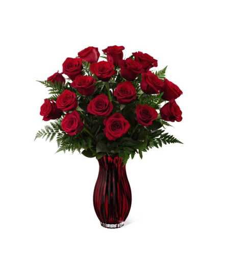 The FTD® In Love with Red Roses™ Bouquet 2015 - Send to Markham