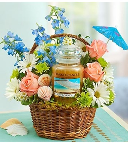 Yankee Candle® Sand and Sun™ Basket - Send to La Porte, TX Today!