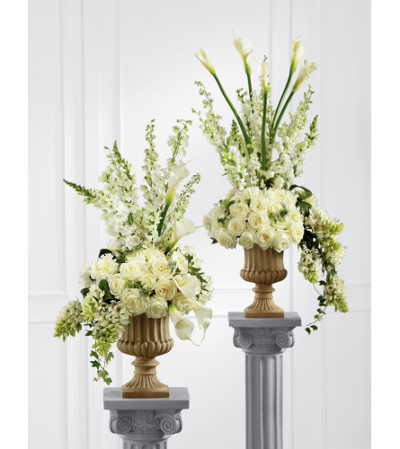 The FTD® Classic White™ Arrangement