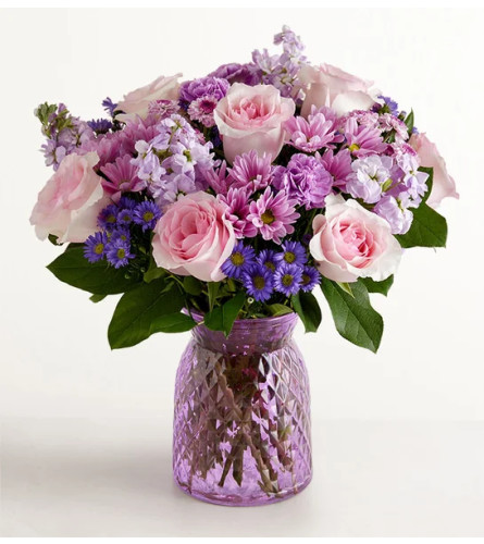 Daydream Bouquet (XL). An arrangement by Sicola's Florist.