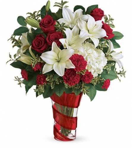 Teleflora's Work Of Heart Bouquet