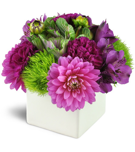 Send Dahlias: Peculiar, MO Flower Delivery