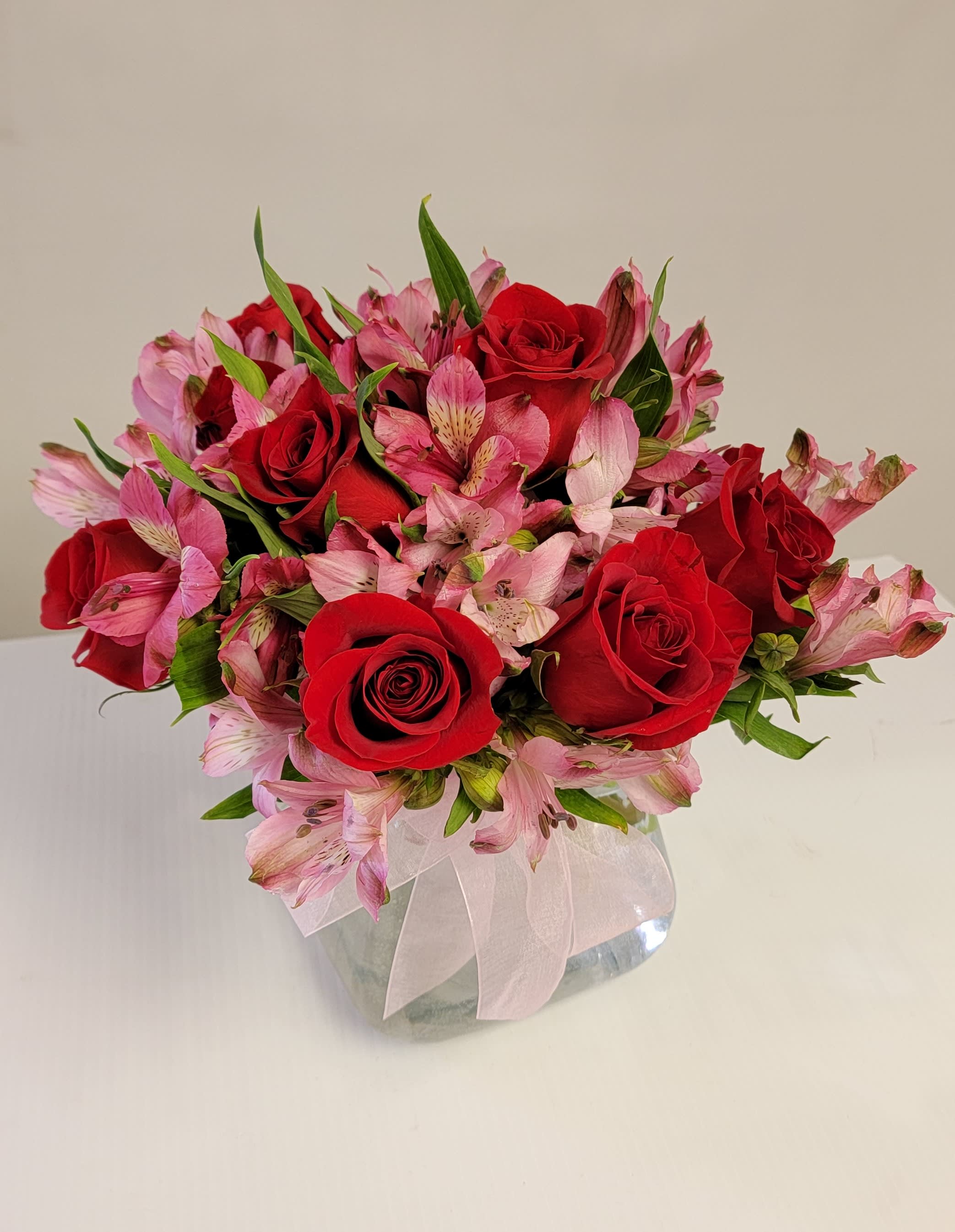 English Rosy Posey. An arrangement by Twigs Flower Company.