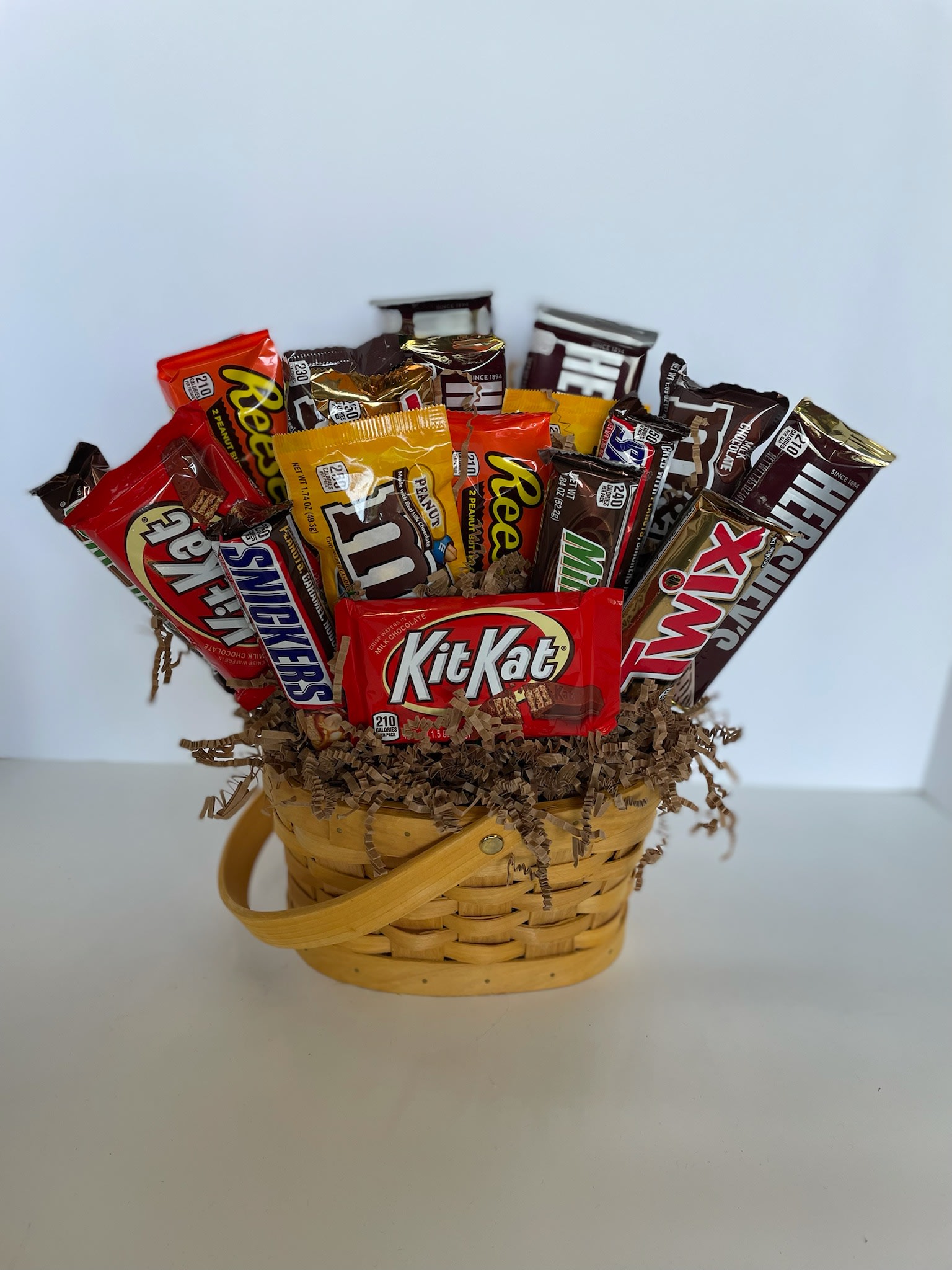 Sweet Tooth Candy Basket Sweet Tooth Candy Basket