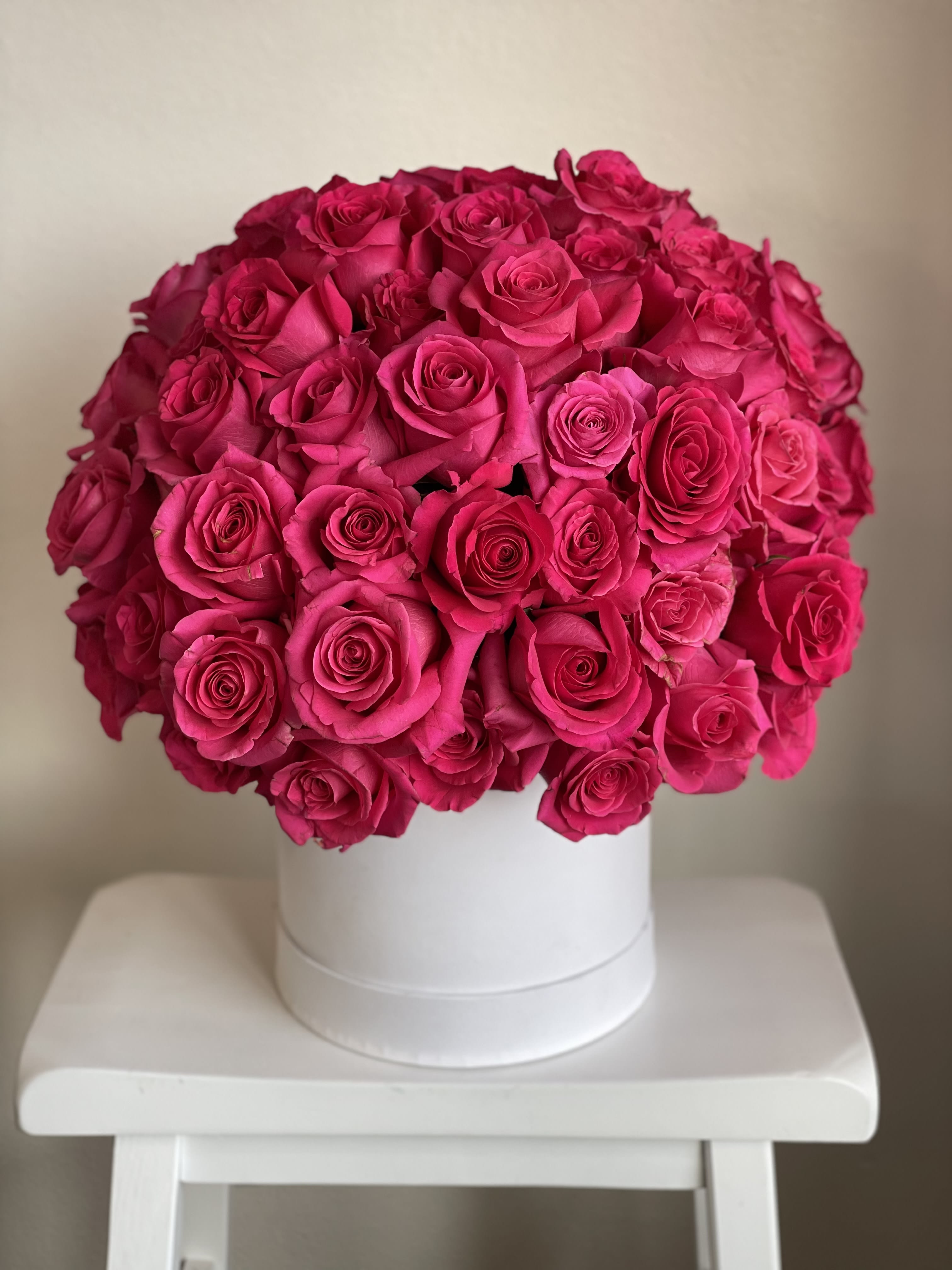 ONE HUNDRED REASONS WHY I LOVE YOU! ONE HUNDRED REASONS WHY I LOVE YOU!