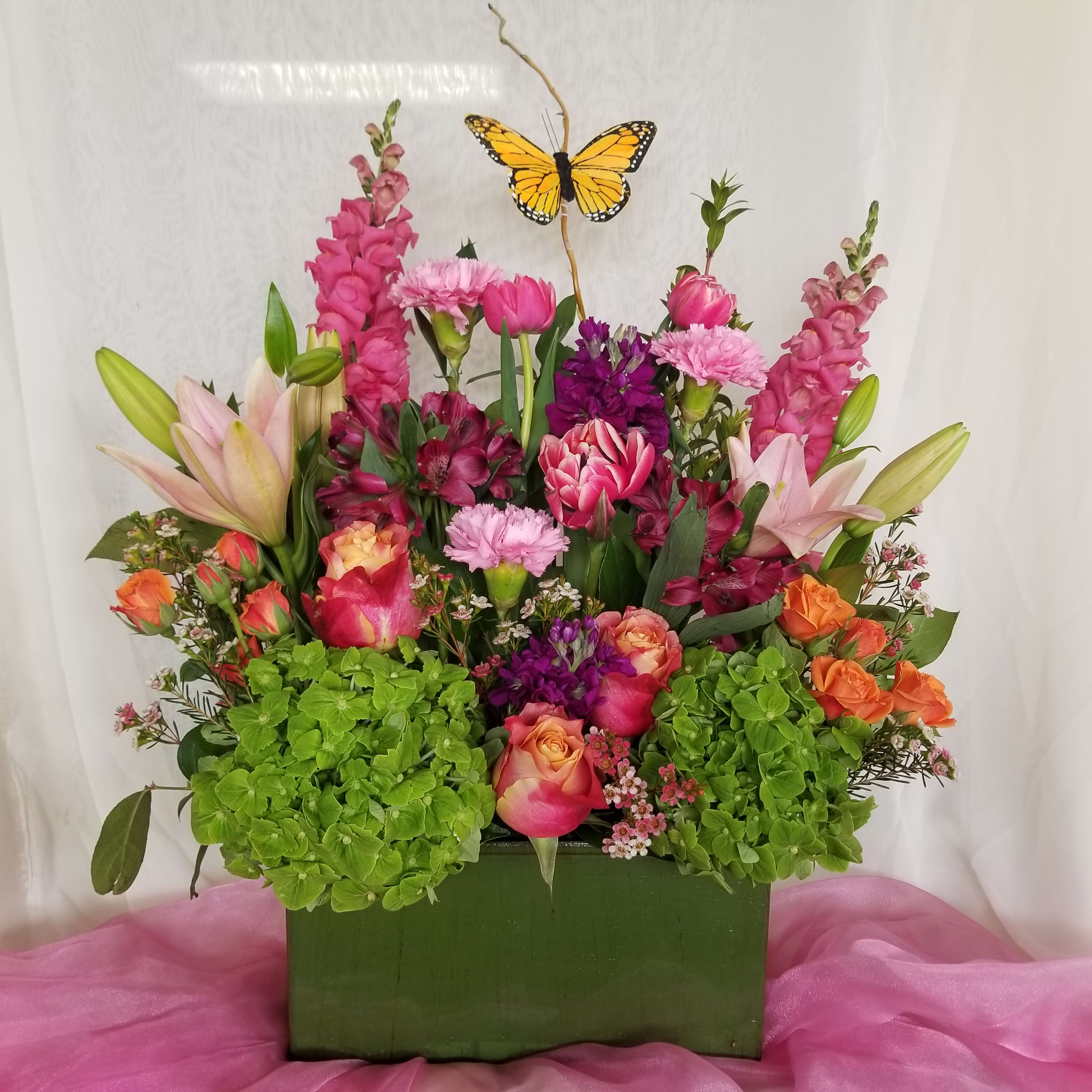 MOTHER'S DAY - GARDEN FANTASY