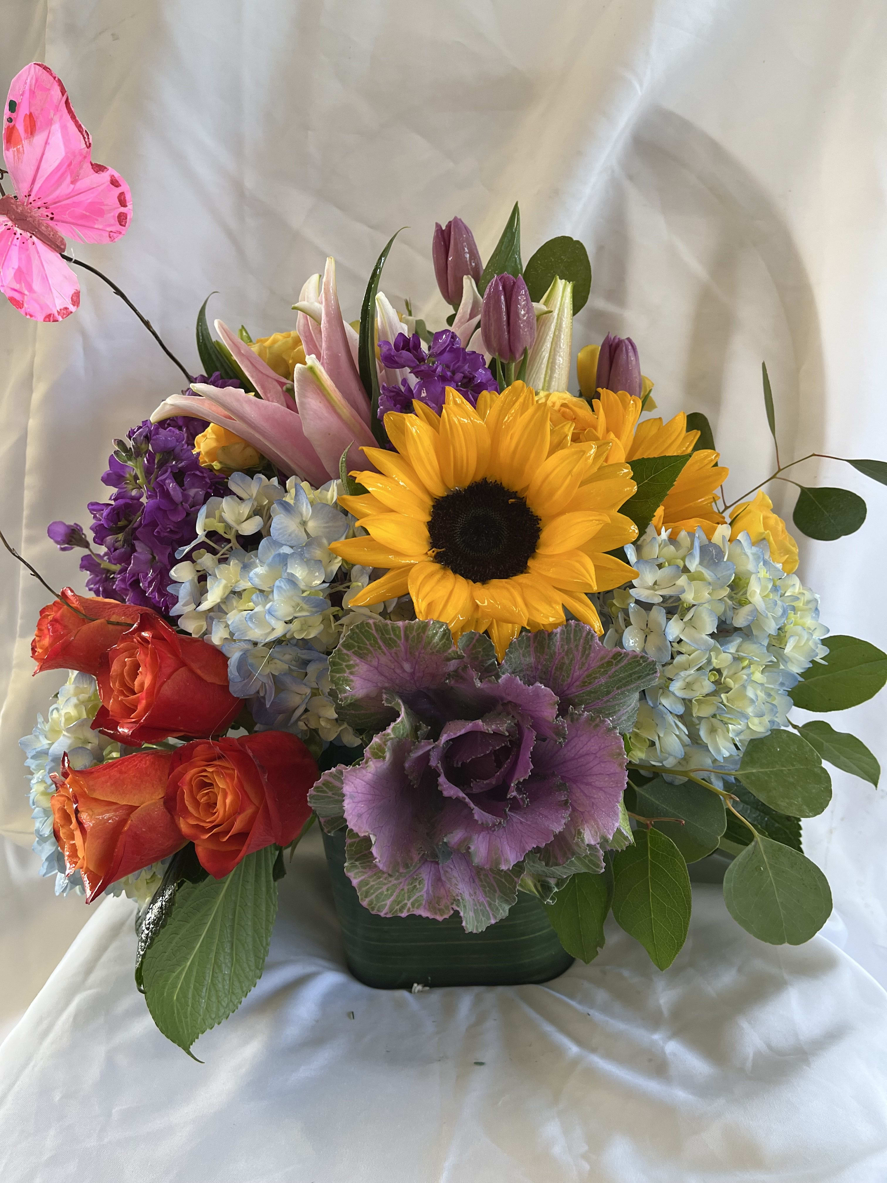 MOTHER'S DAY - SUNFLOWER ARRANGEMENT