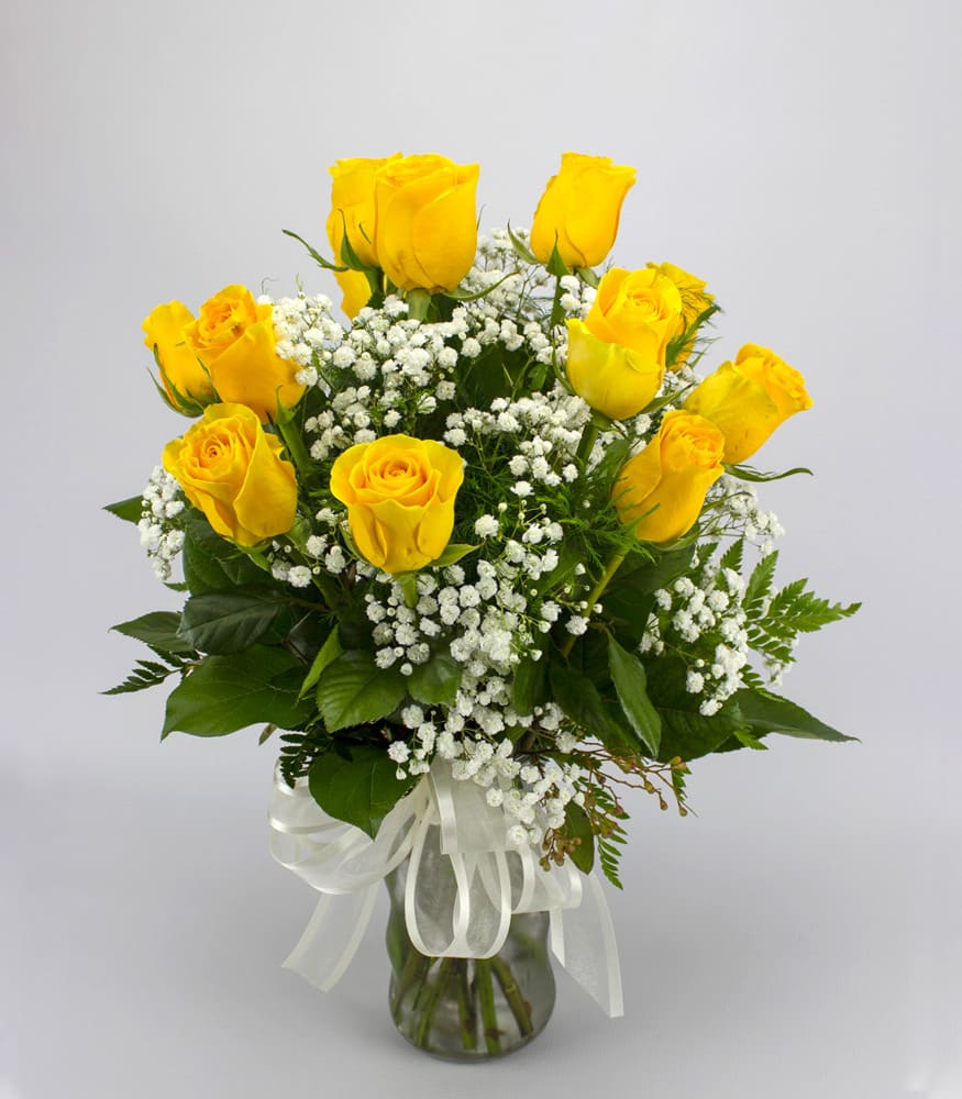 Classic (Medium) Yellow Rose Arrangement