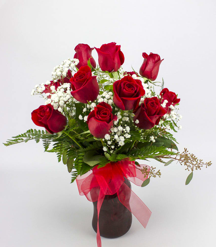 Classic (Medium) Red Rose Arrangement