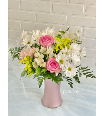 Fresh Pink Flower Delivery in Whitby,ON - Send Today!