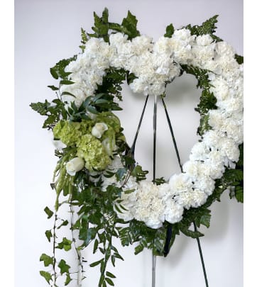 Dill Flower Wreath White and Gold Shank Buttons 227, 228 – Good's