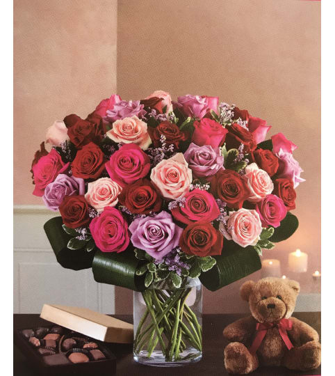 Lavish Love Bouquet. An arrangement by Magic Flowers Inc..